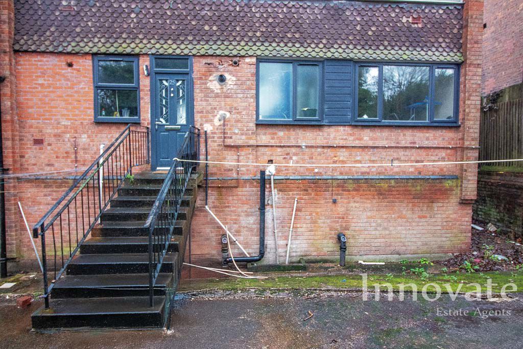 Property photo 1 of 10 Photo 8