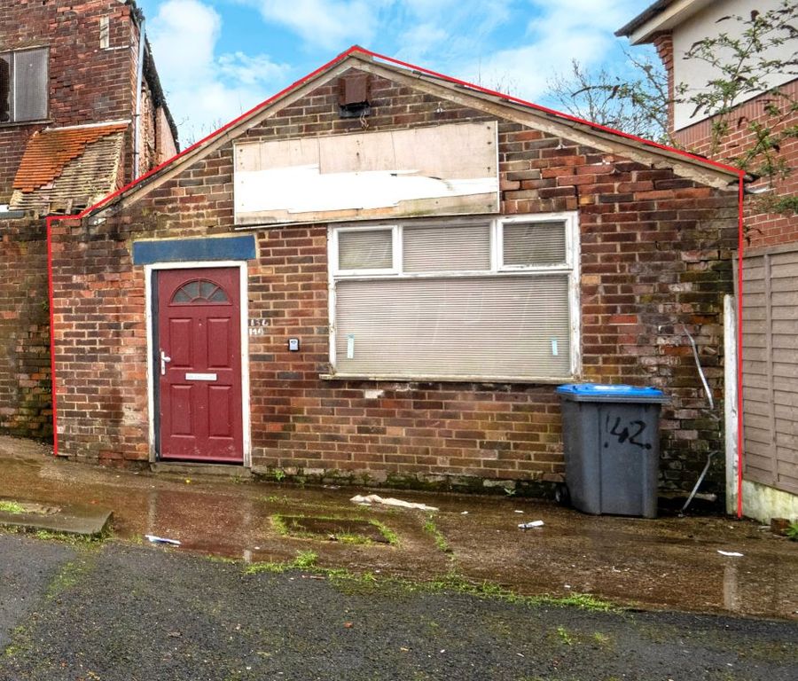 Property photo 1 of 4