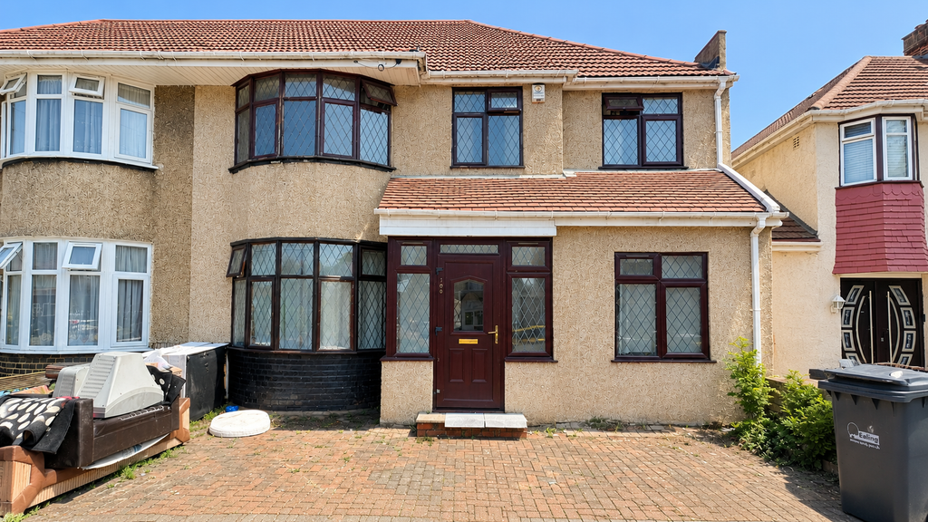 Property photo 1 of 20