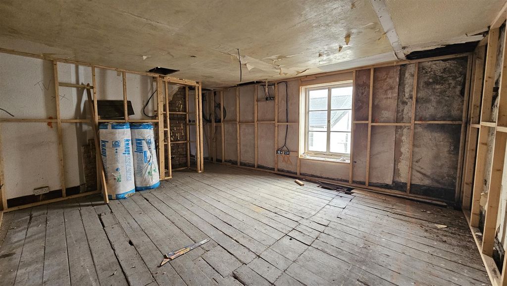 Property photo 3 of 20 3.Jpg