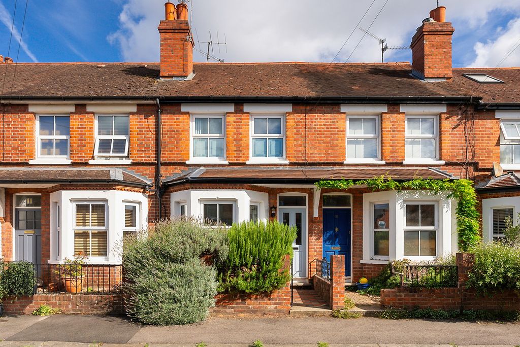 Property photo 1 of 10