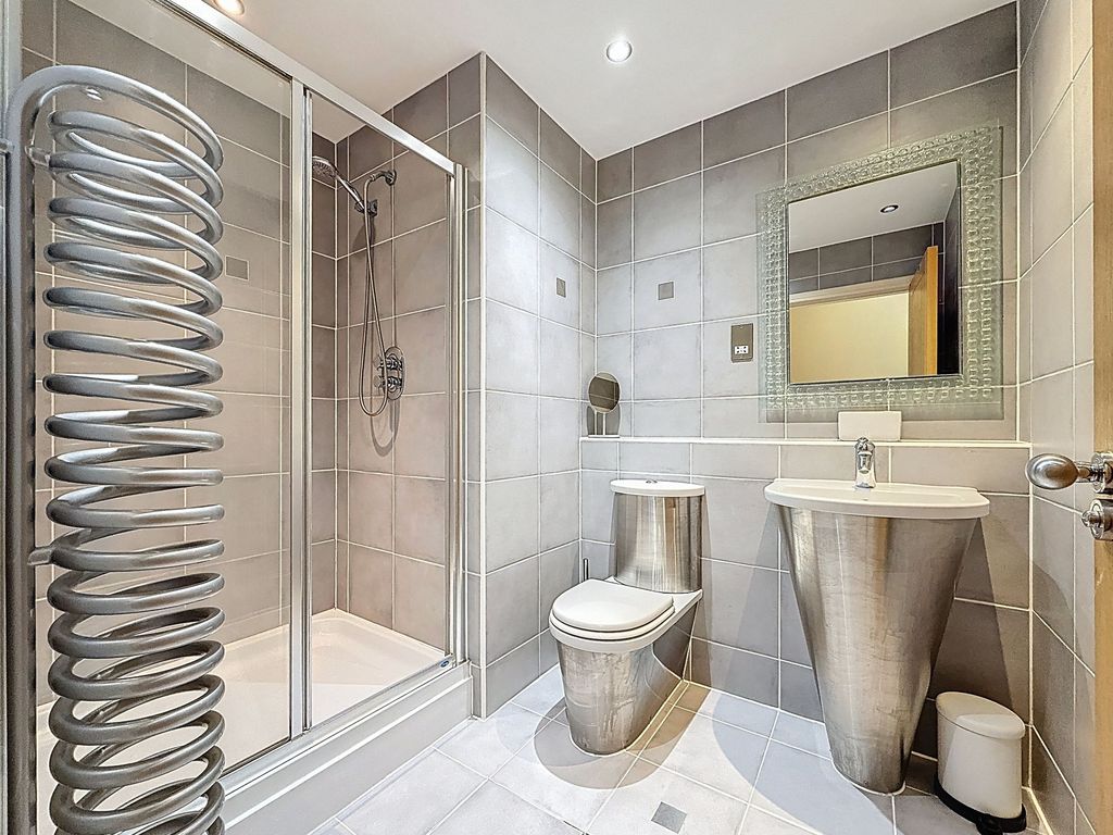 Property photo 3 of 13 Shower Room
