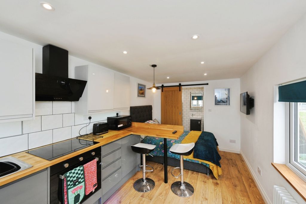 Additional image 16 of 4 bed semi-detached house for saleHigher Bolenna, Perranporth, Cornwall TR6