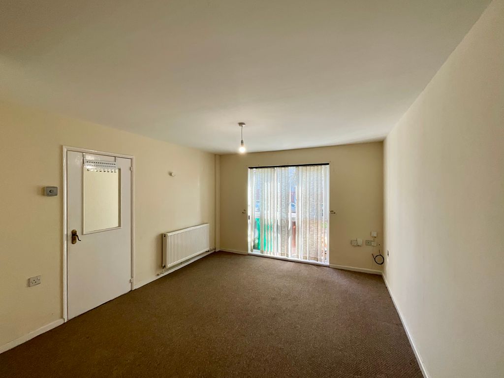 Property photo 3 of 17 Img_0042