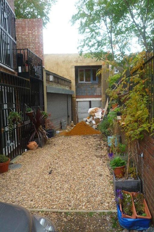 Property photo 2 of 12 P1120943.Jpg