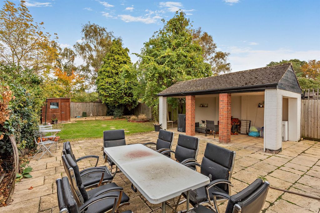 Property photo 3 of 14