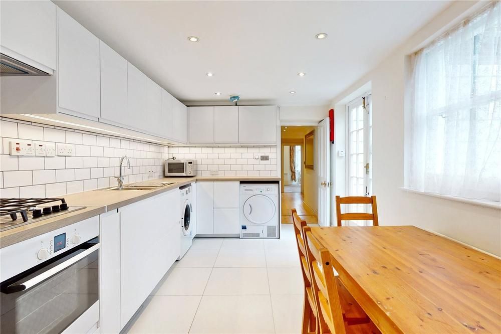 Property photo 3 of 8 1Baa631Bc9672631F8Fbc1Acc7d9d0184d9Fb268.1000x666.