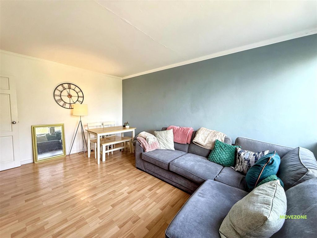 Property photo 3 of 6 Img_0702.Jpg