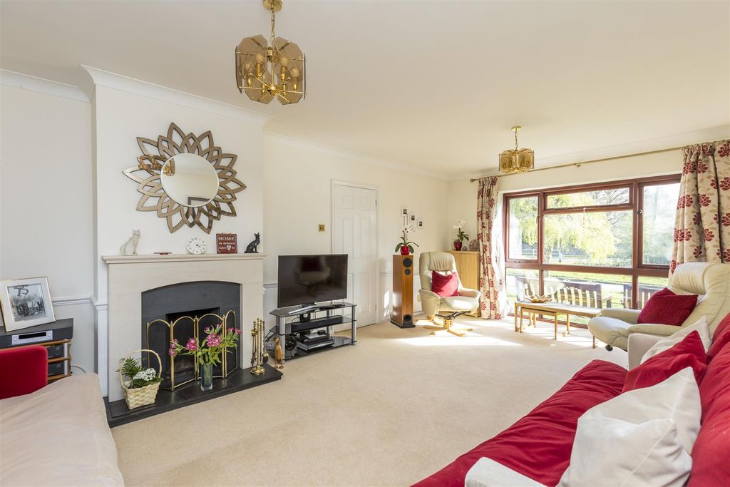 Property photo 3 of 23 Img_0488.Jpg