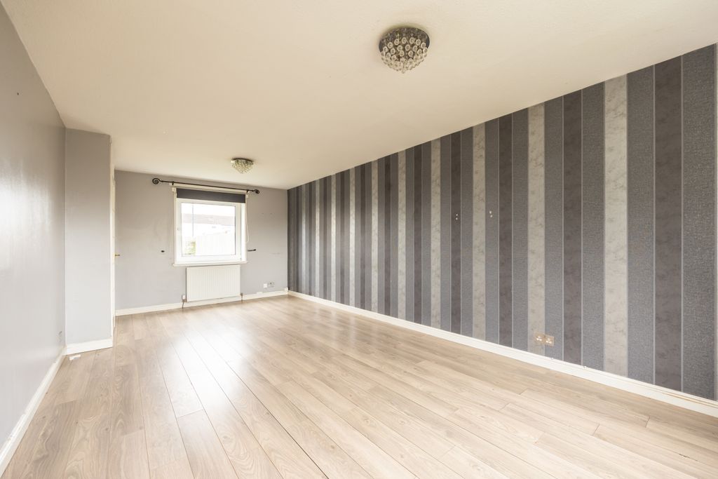 Property photo 3 of 15 Property Image 3