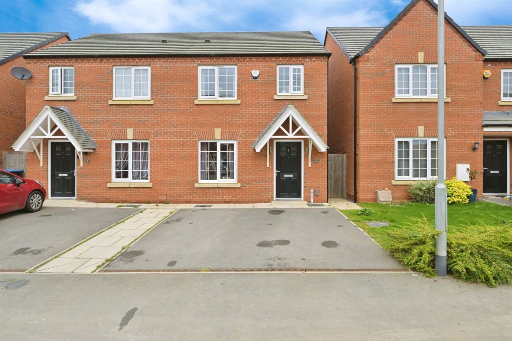 Property photo 1 of 17