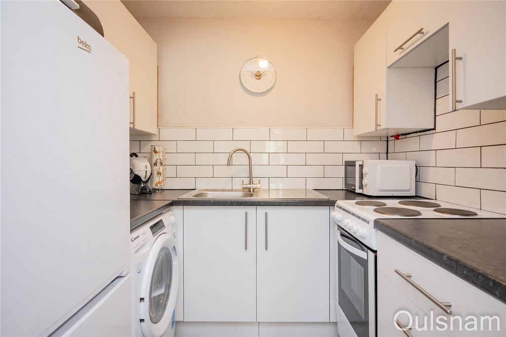 Property photo 3 of 10 Picture No. 07