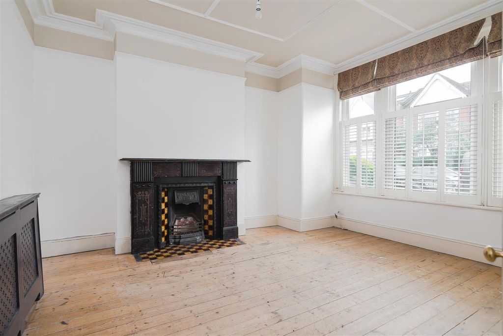 Property photo 2 of 8 1.Jpg
