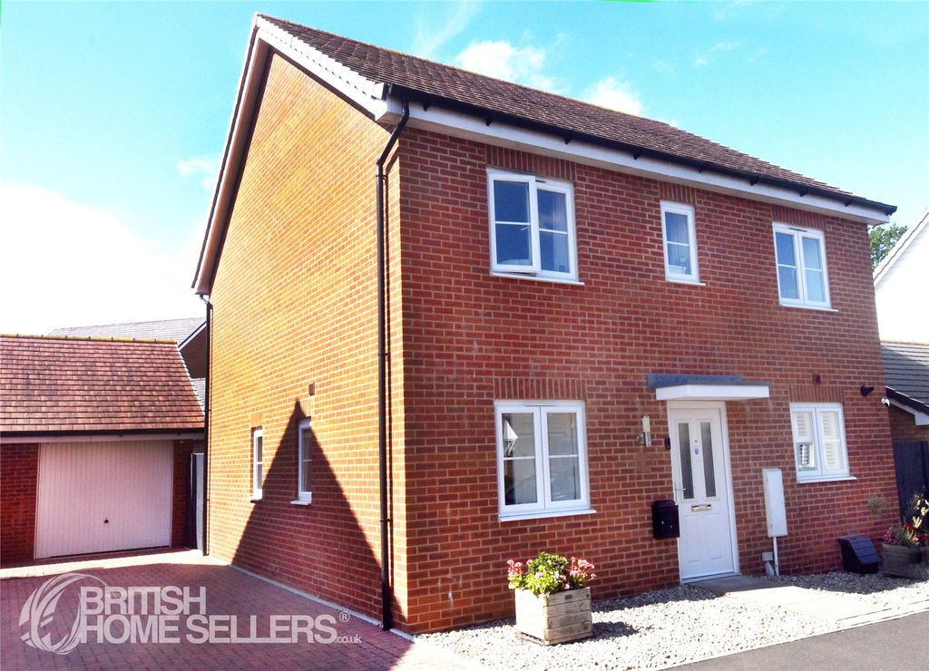 Property photo 2 of 16 Picture No. 17