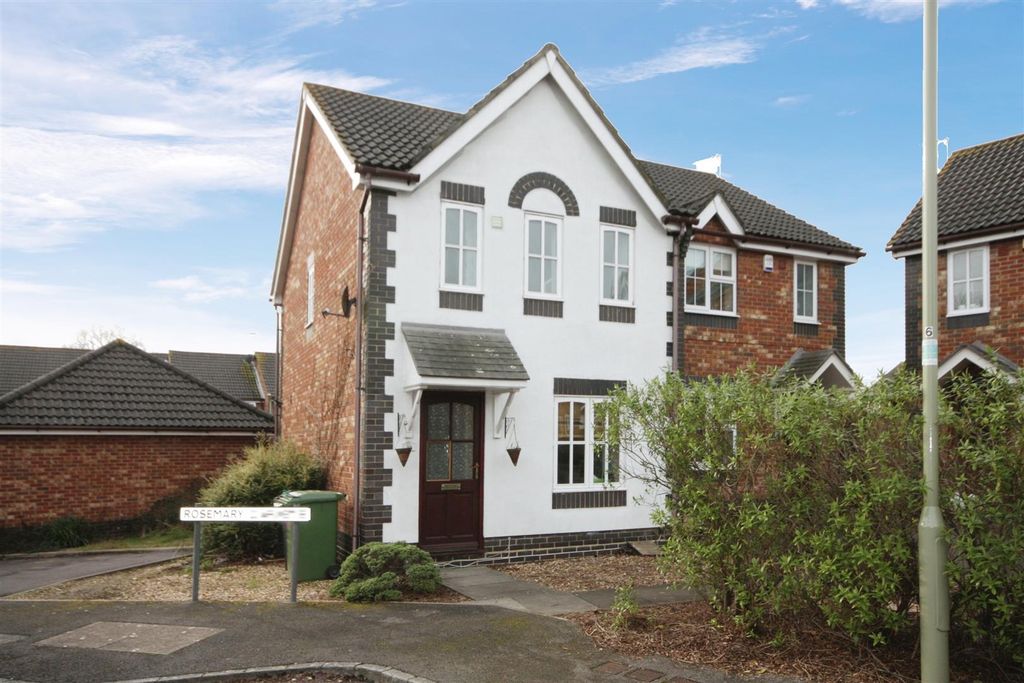 Property photo 1 of 4 Front - Sunny.Jpg