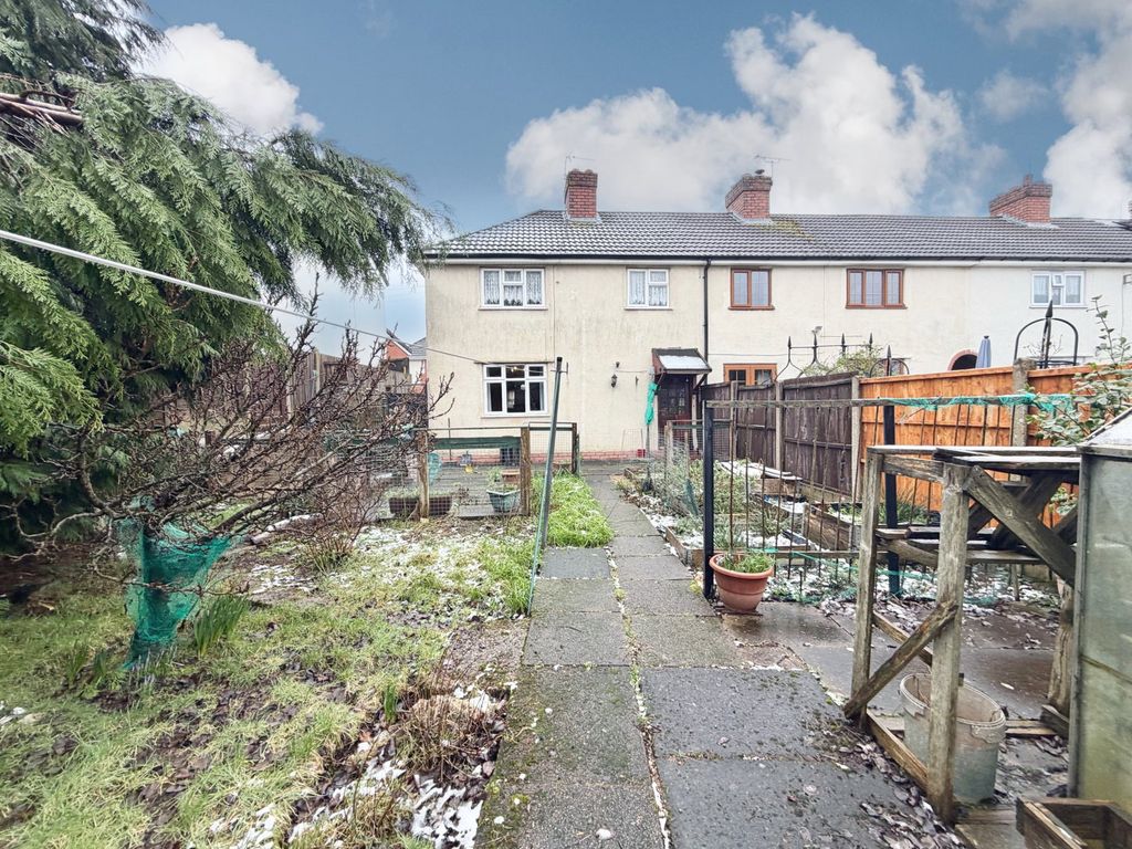 Property photo 2 of 12