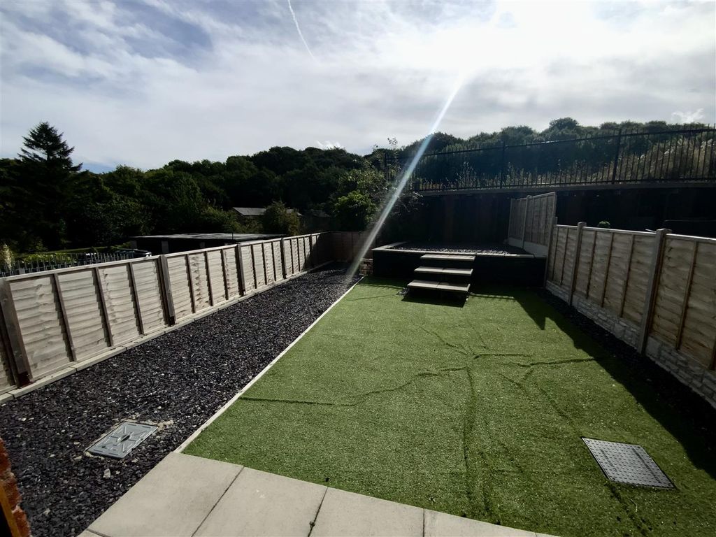 Additional image 12 of 4 bed property to rentGreenfield Road, Greenfield, Holywell CH8