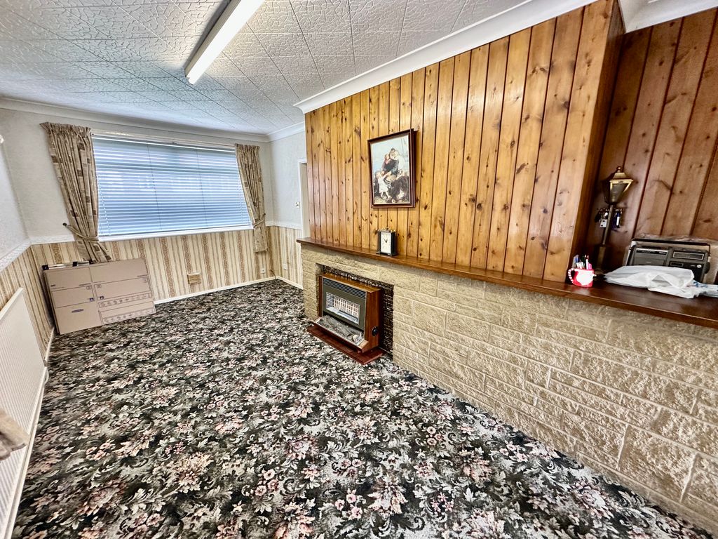Property photo 2 of 26 Img_4803