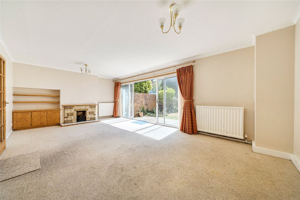 Property photo 2 of 17 Picture No. 08