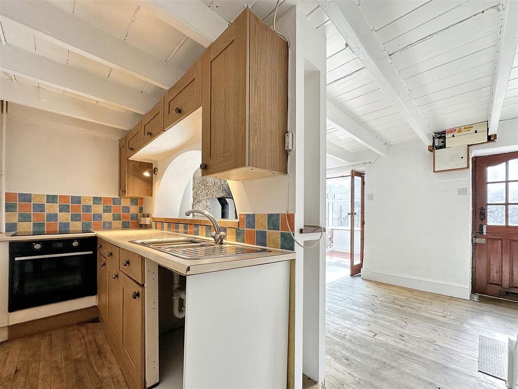 Property photo 3 of 21 Kitchen/Living Room