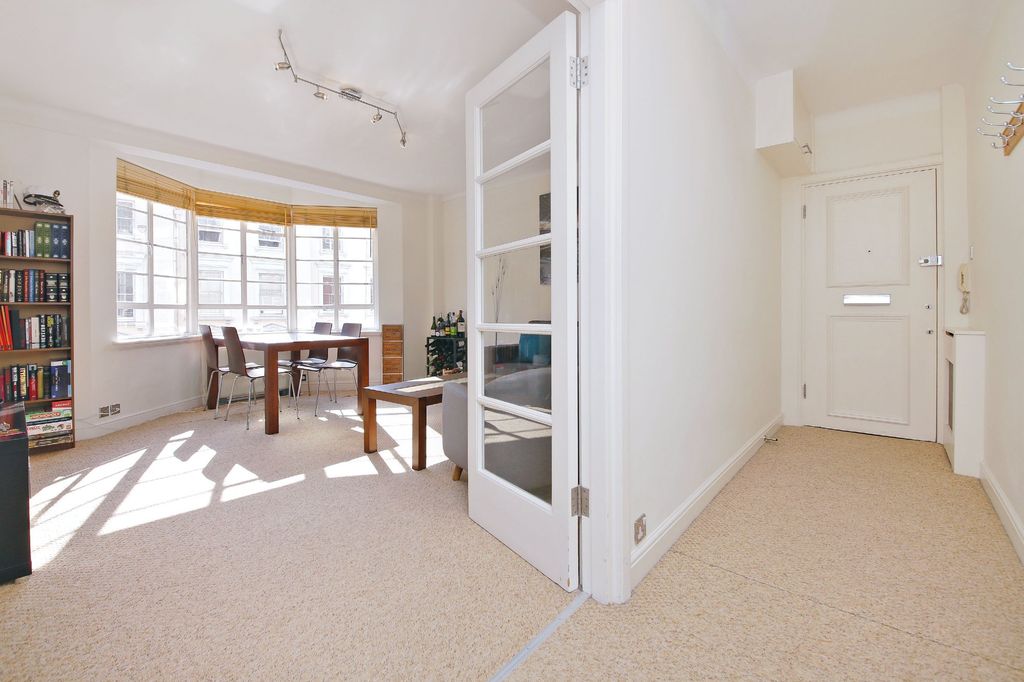Property photo 3 of 9