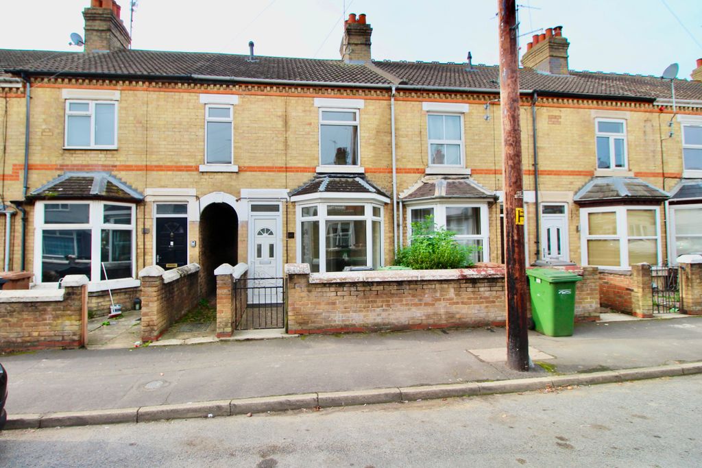 Property photo 1 of 19