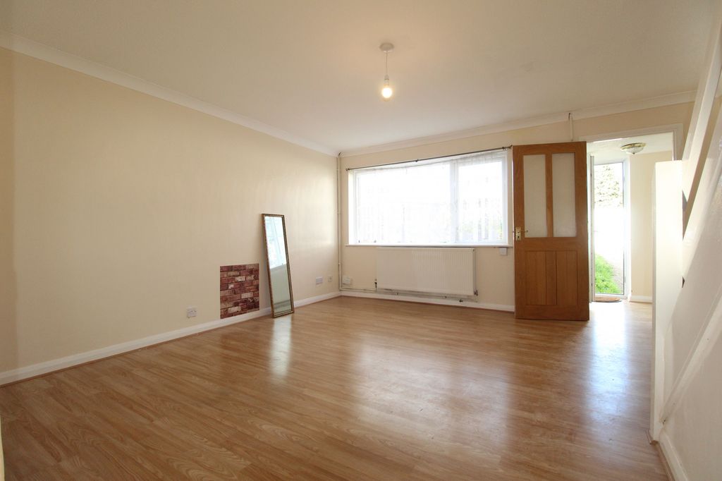 Property photo 3 of 9 6224.Jpg