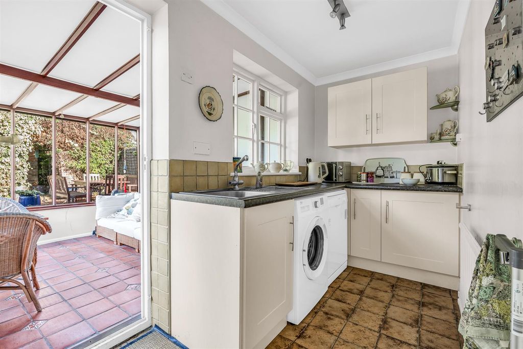 Property photo 3 of 22 Internal-7.Jpg