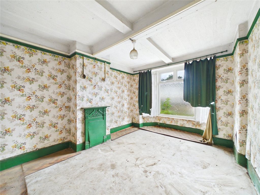 Property photo 2 of 13 Picture No. 04