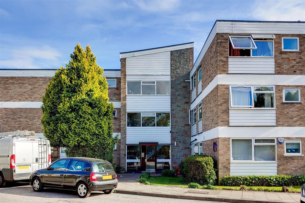 Property photo 1 of 11 External 2.Jpg