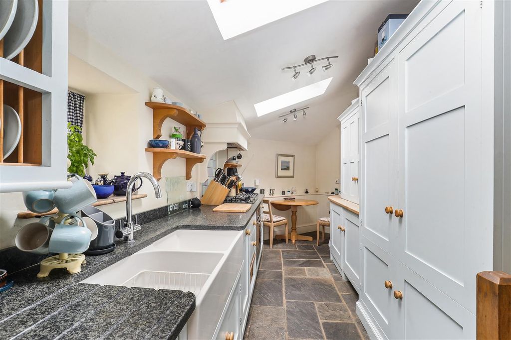 Property photo 1 of 30 Ph17_6027425.Jpg