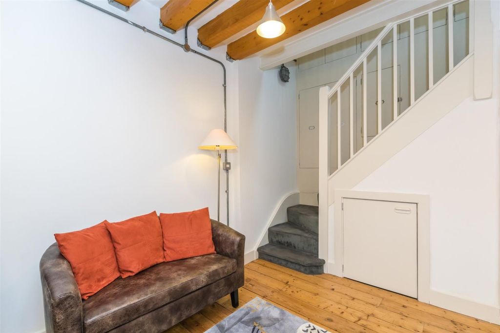 Property photo 3 of 8 Living Room