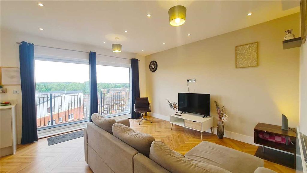 Property photo 2 of 12