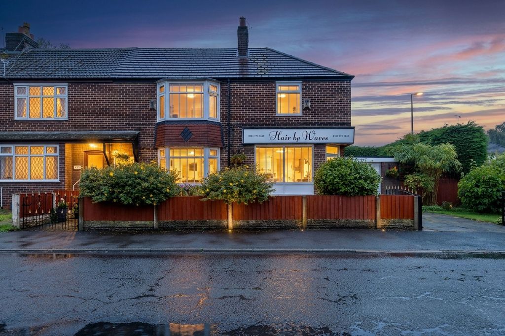 Property photo 1 of 37