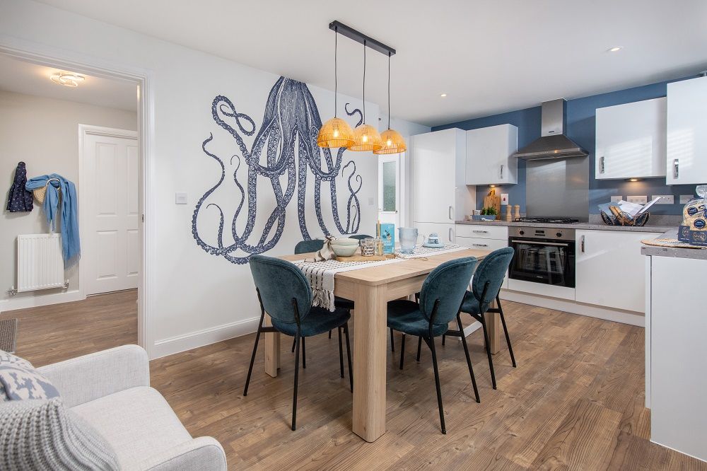 Property photo 2 of 7 Dining Area