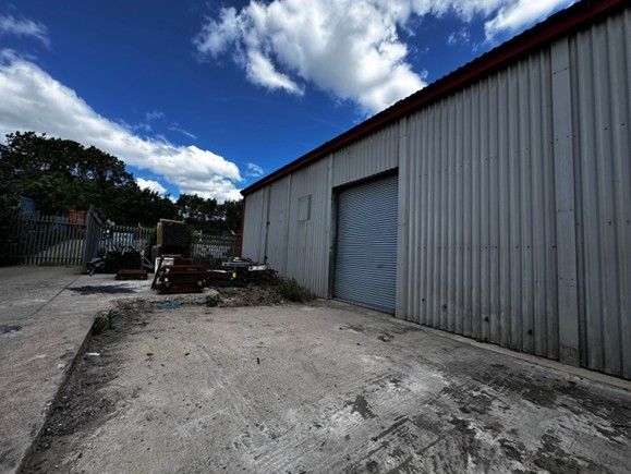 Property photo 2 of 3