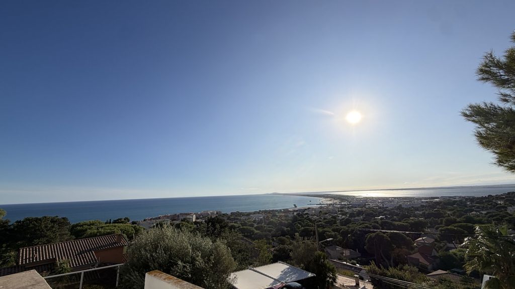 Property photo 1 of 22 Sète, Saint-Clair South, Architect‑Designed Villa Facing The Sea