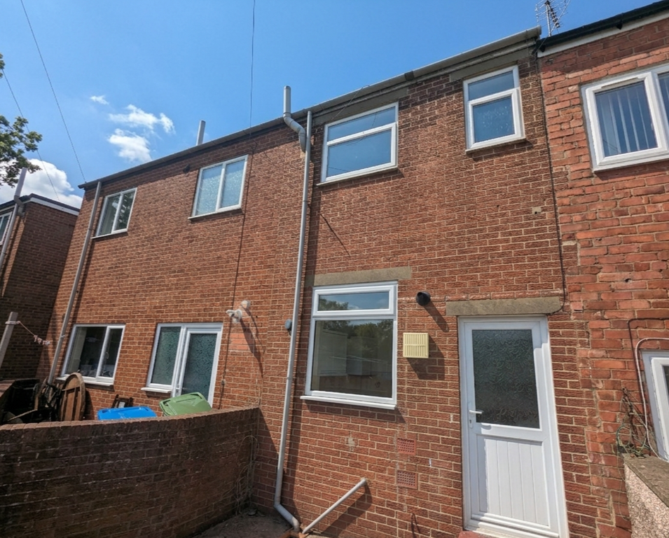 Property photo 2 of 12