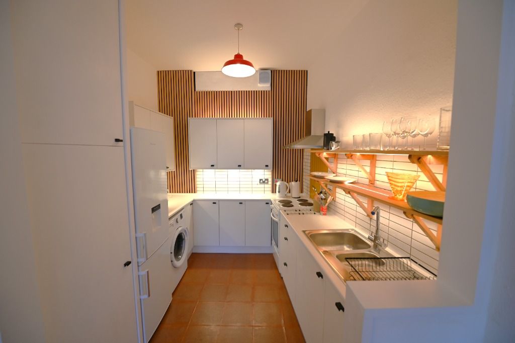 Property photo 3 of 8 Photo 3