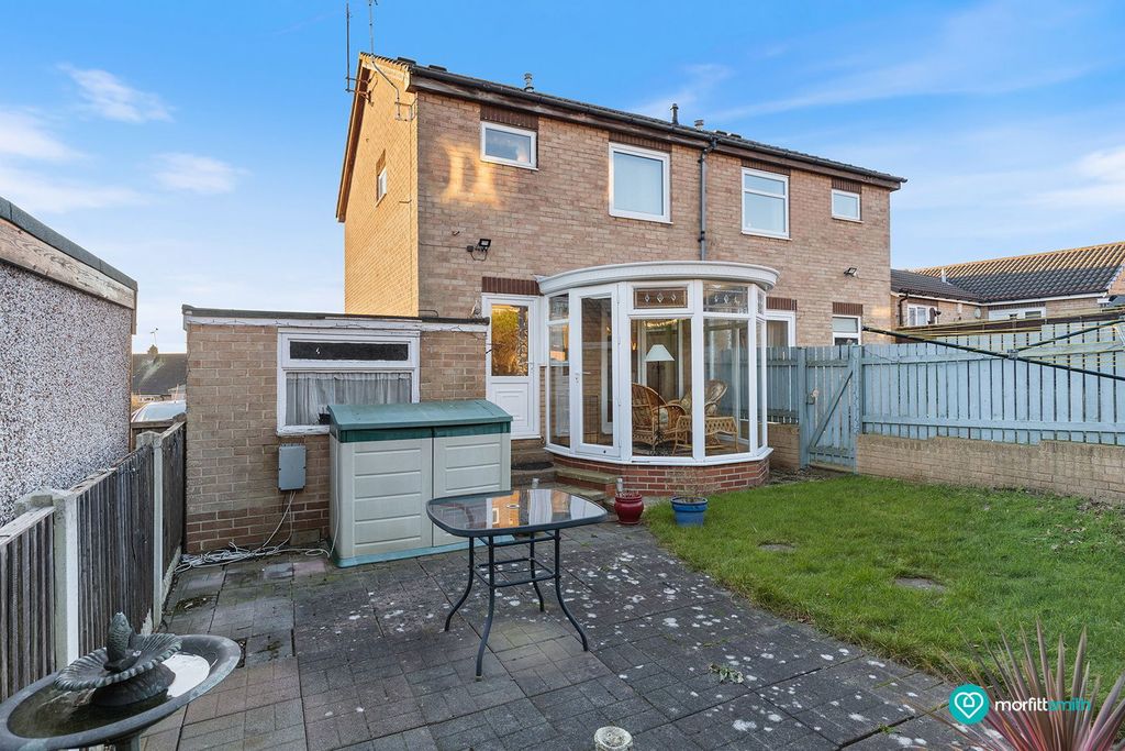 Property photo 2 of 30