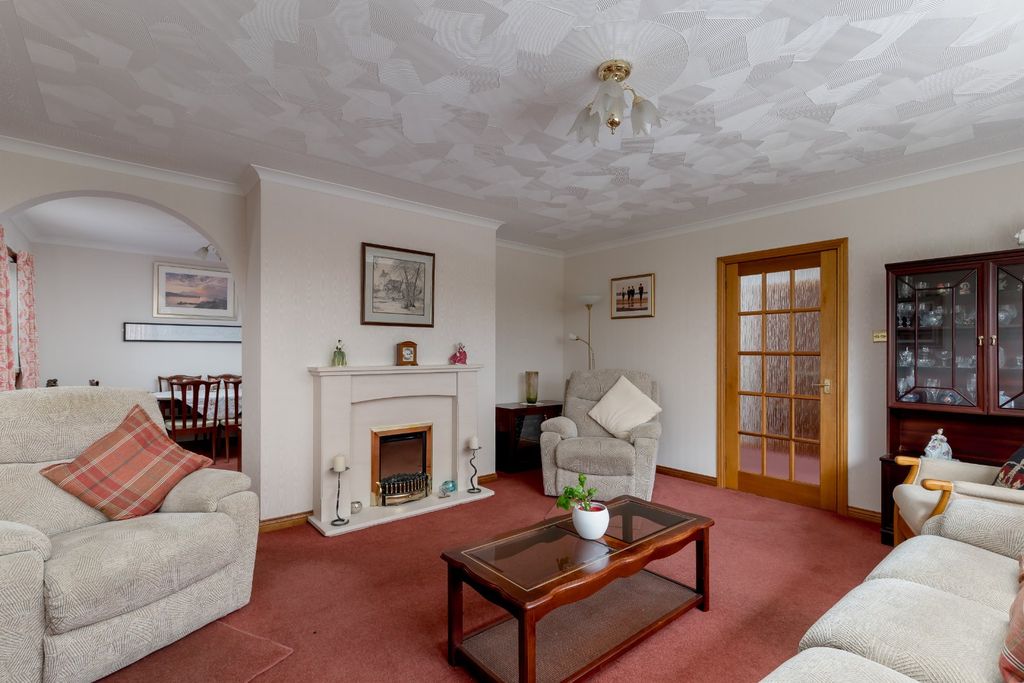 Property photo 2 of 22 Picture No. 29