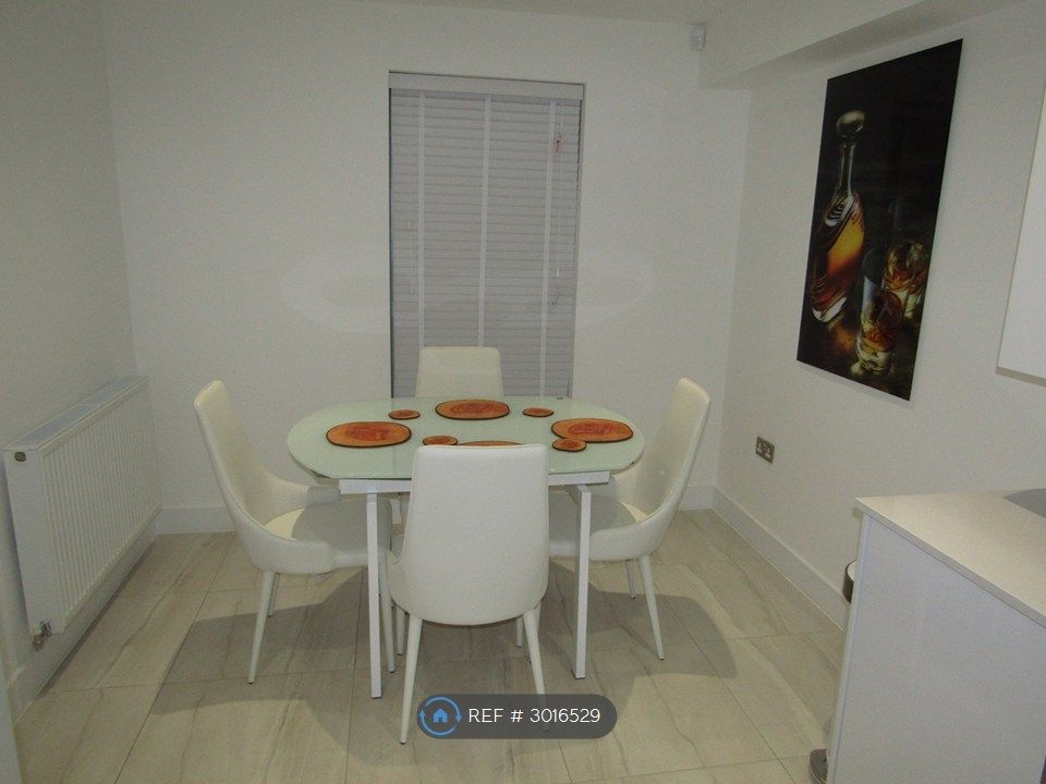 Property photo 1 of 35