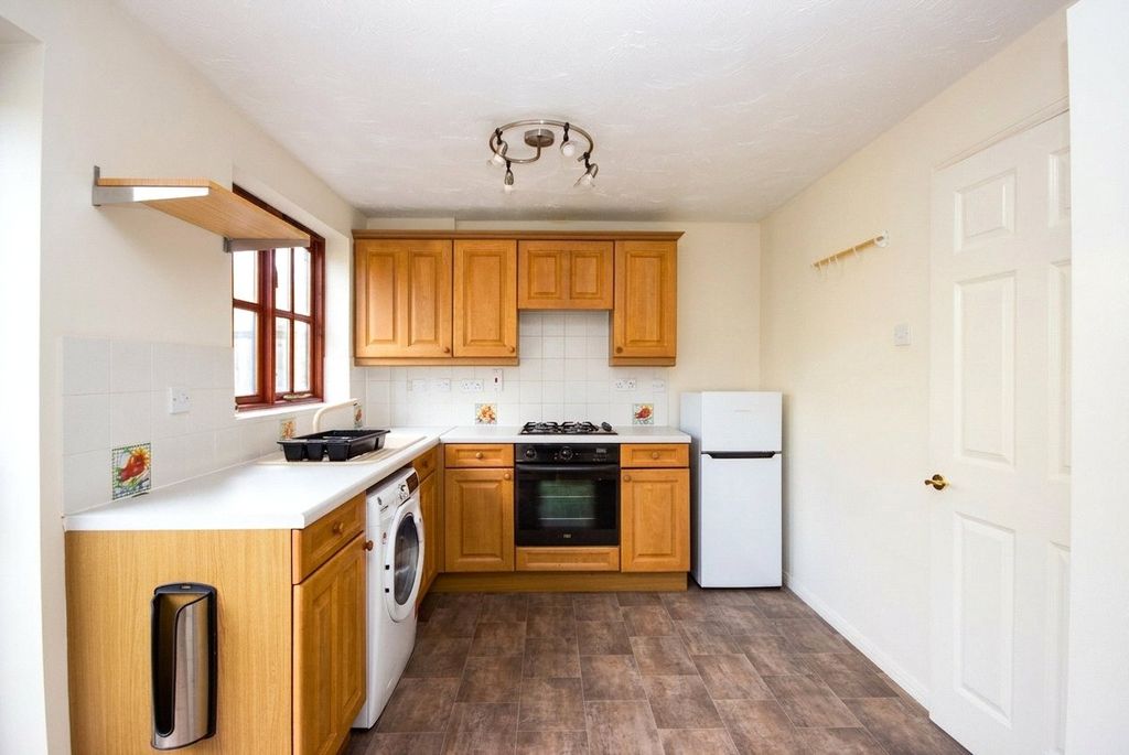 Property photo 2 of 12 Picture No. 24