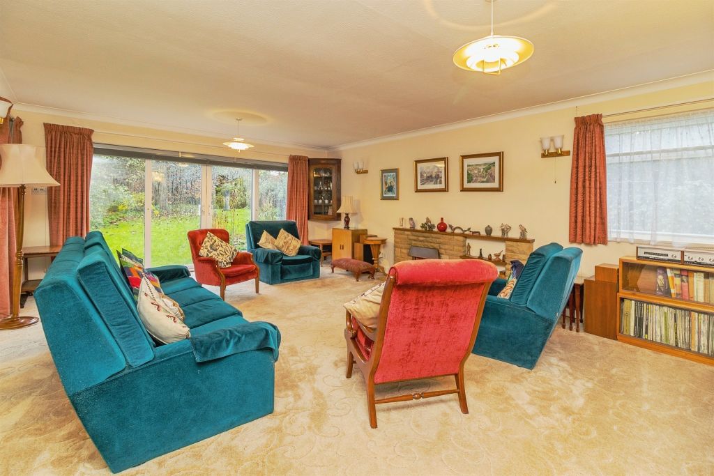 Property photo 3 of 27