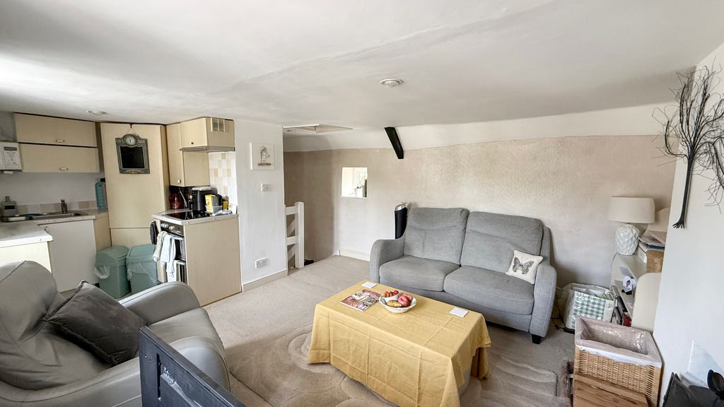 Property photo 3 of 15 Open Plan Living Accommodation