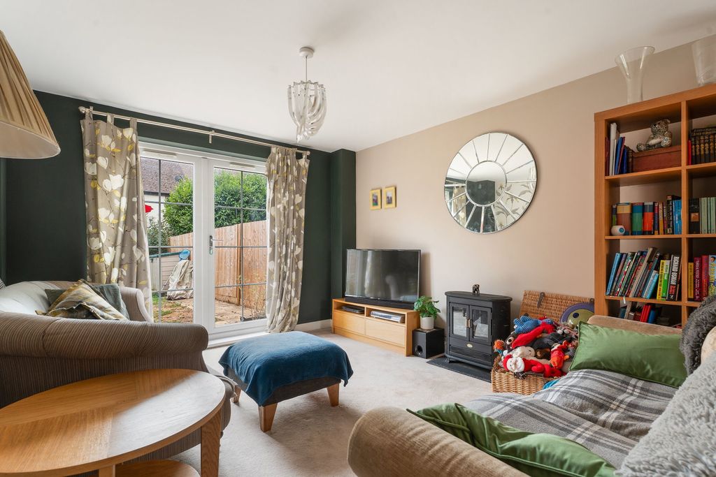 Property photo 2 of 19