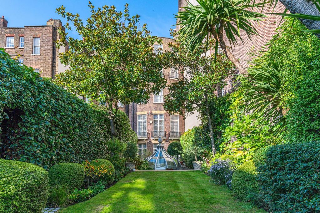 Property photo 1 of 50