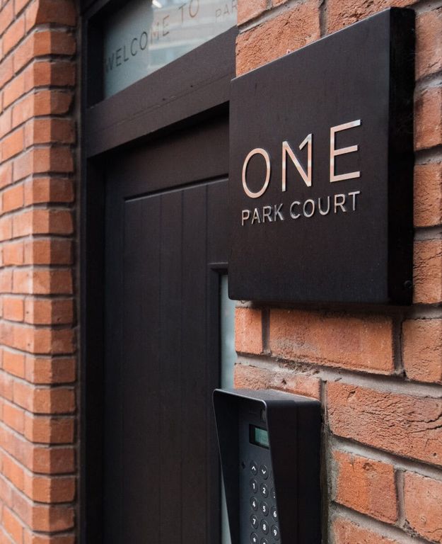 Property photo 2 of 4 Park Cross Street x 4.Jpg