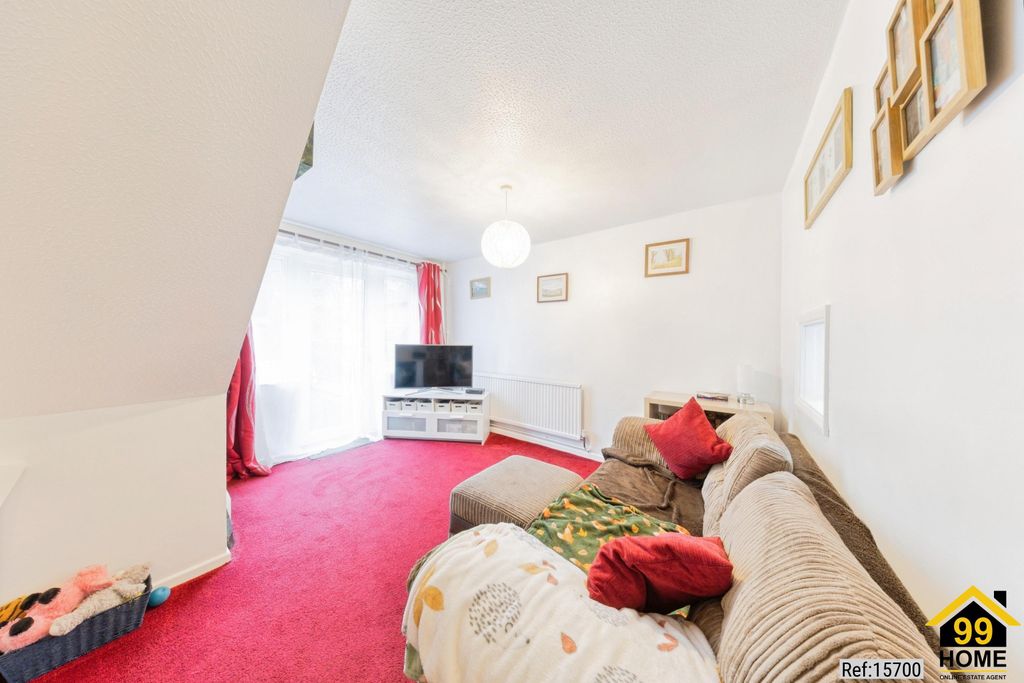 Property photo 3 of 20 Photo 2