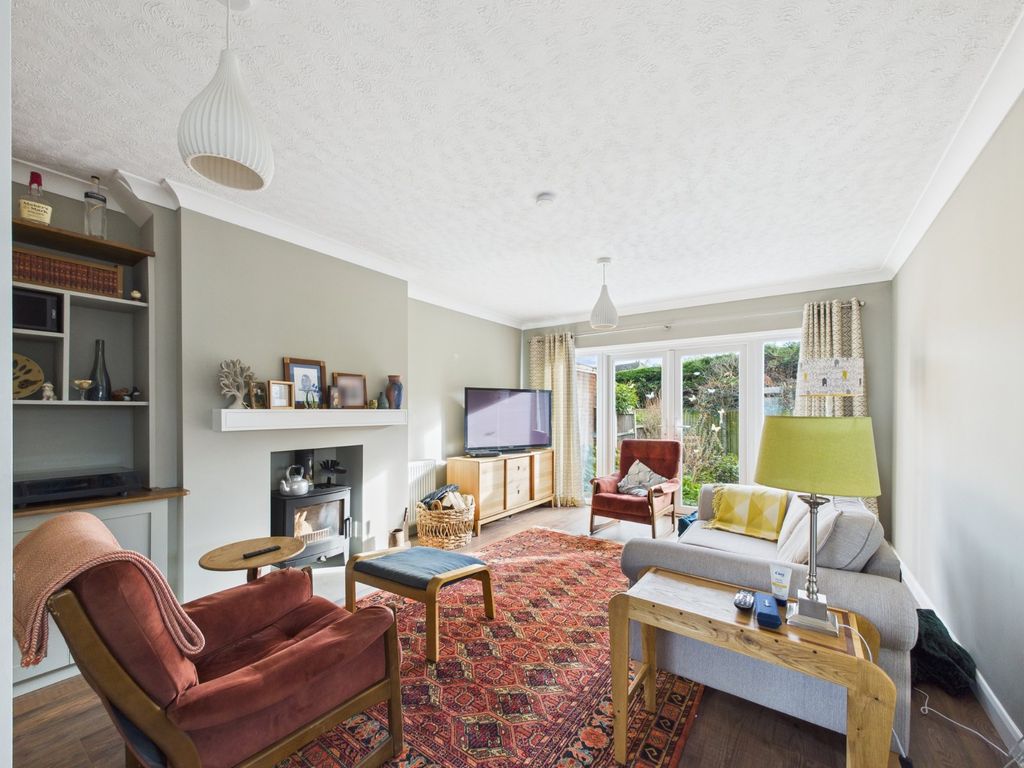 Property photo 2 of 15 Picture No. 16